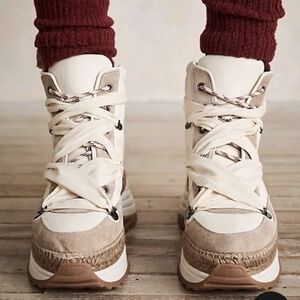 Free People Chapmin Hiker Hightop Sneakers/Ankle Boot Leather Suede 39